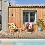 D'exception Avec Piscine, Proche De La *