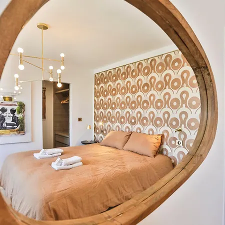 D'exception Avec Piscine, Proche De La Βίλα *