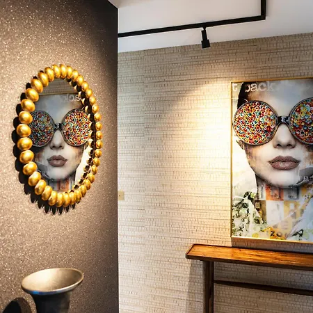 D'exception Avec Piscine, Proche De La