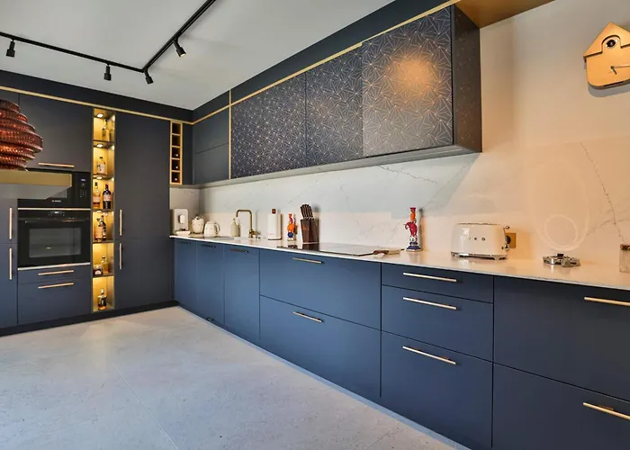 D'exception Avec Piscine, Proche De La Βίλα