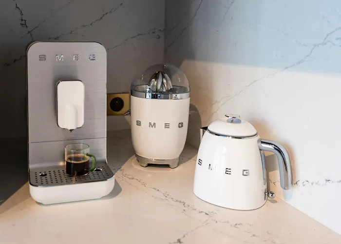 D'exception Avec Piscine, Proche De La Villa