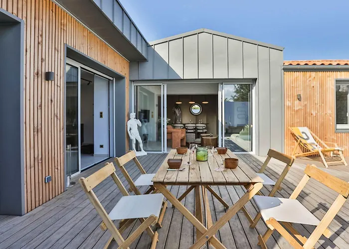 D'exception Avec Piscine, Proche De La Villa Les Sables-dʼOlonne