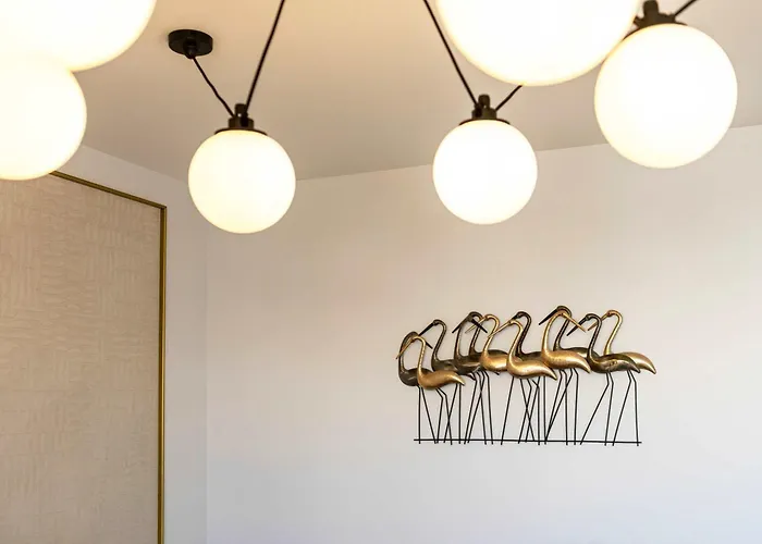 D'exception Avec Piscine, Proche De La