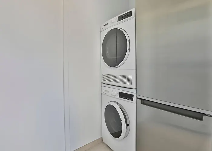 D'exception Avec Piscine, Proche De La *